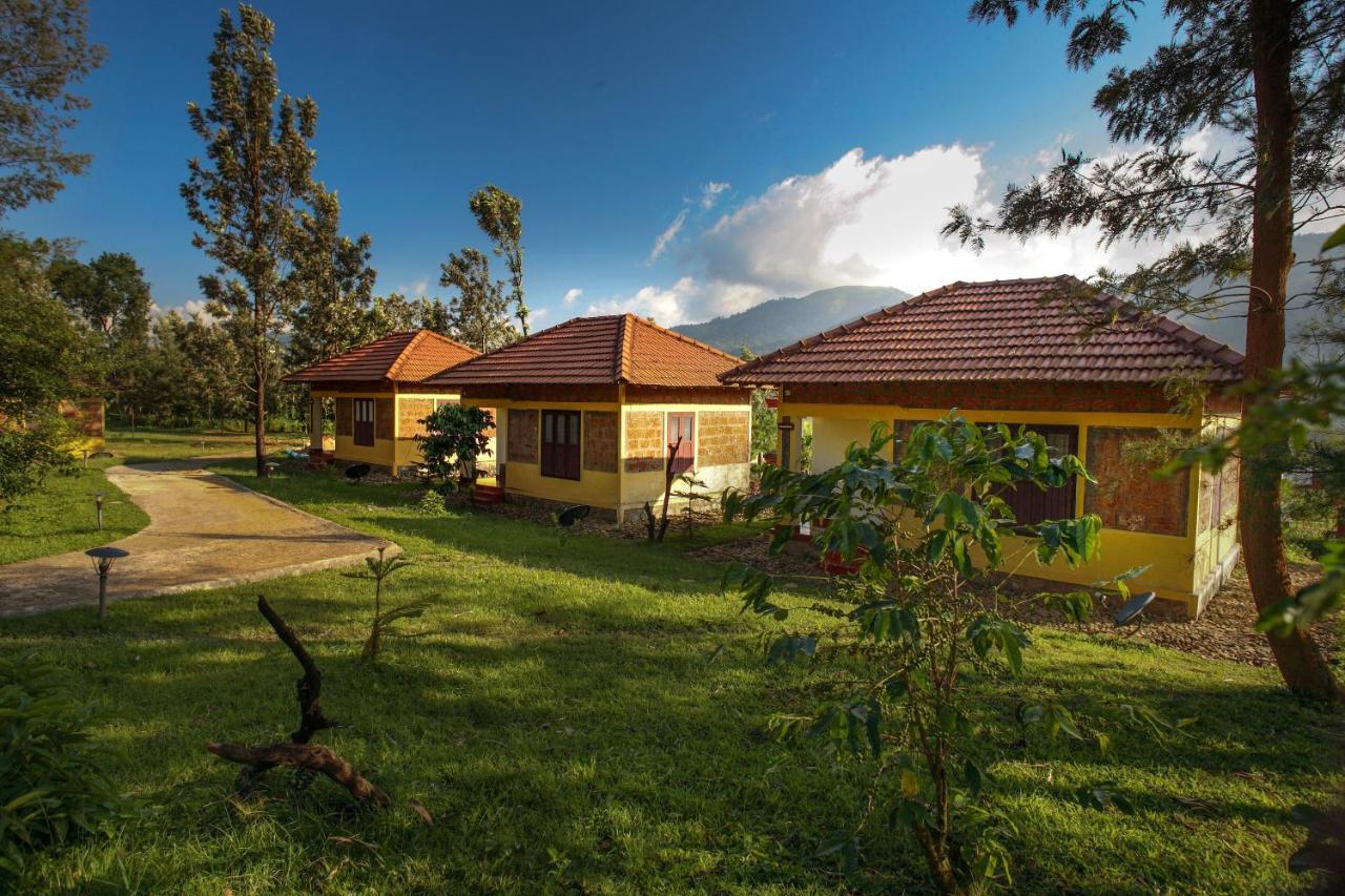 Agraharam Resorts Thirunelly Exterior photo